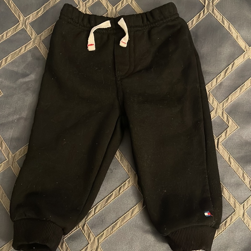 Tommy Hilfiger Sweat Suit - Picture 4 of 5